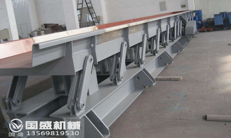 長距離振動(dòng)給料機(jī)